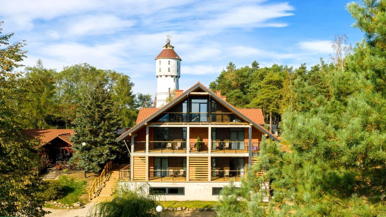 Roza Wiatrow Hotell Węgorzewo Exteriör bild