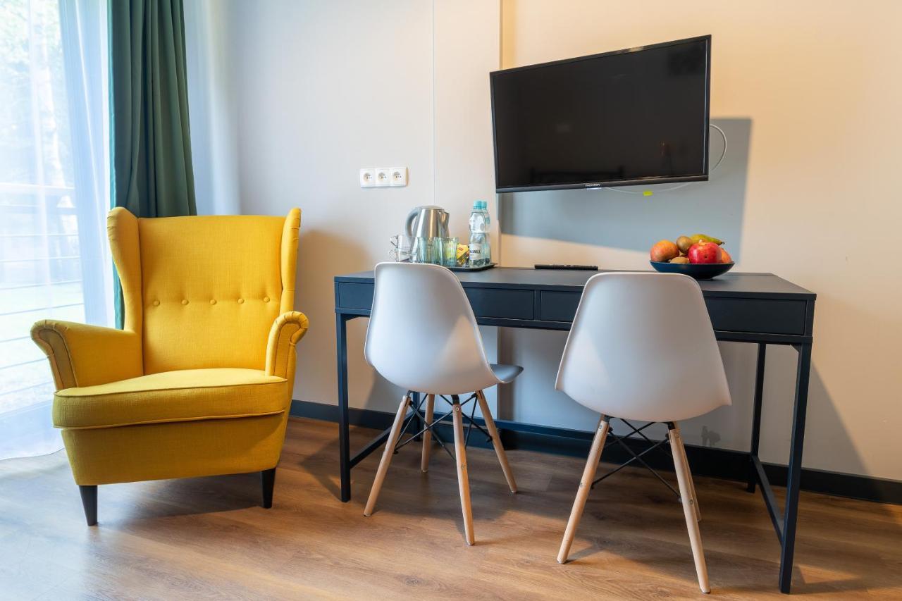 Roza Wiatrow Hotell Węgorzewo Exteriör bild