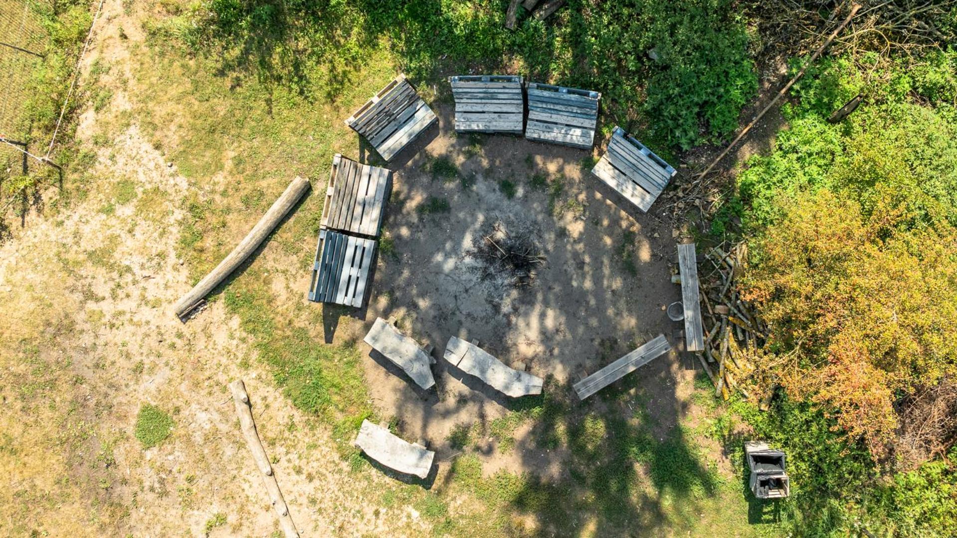 Roza Wiatrow Hotell Węgorzewo Exteriör bild