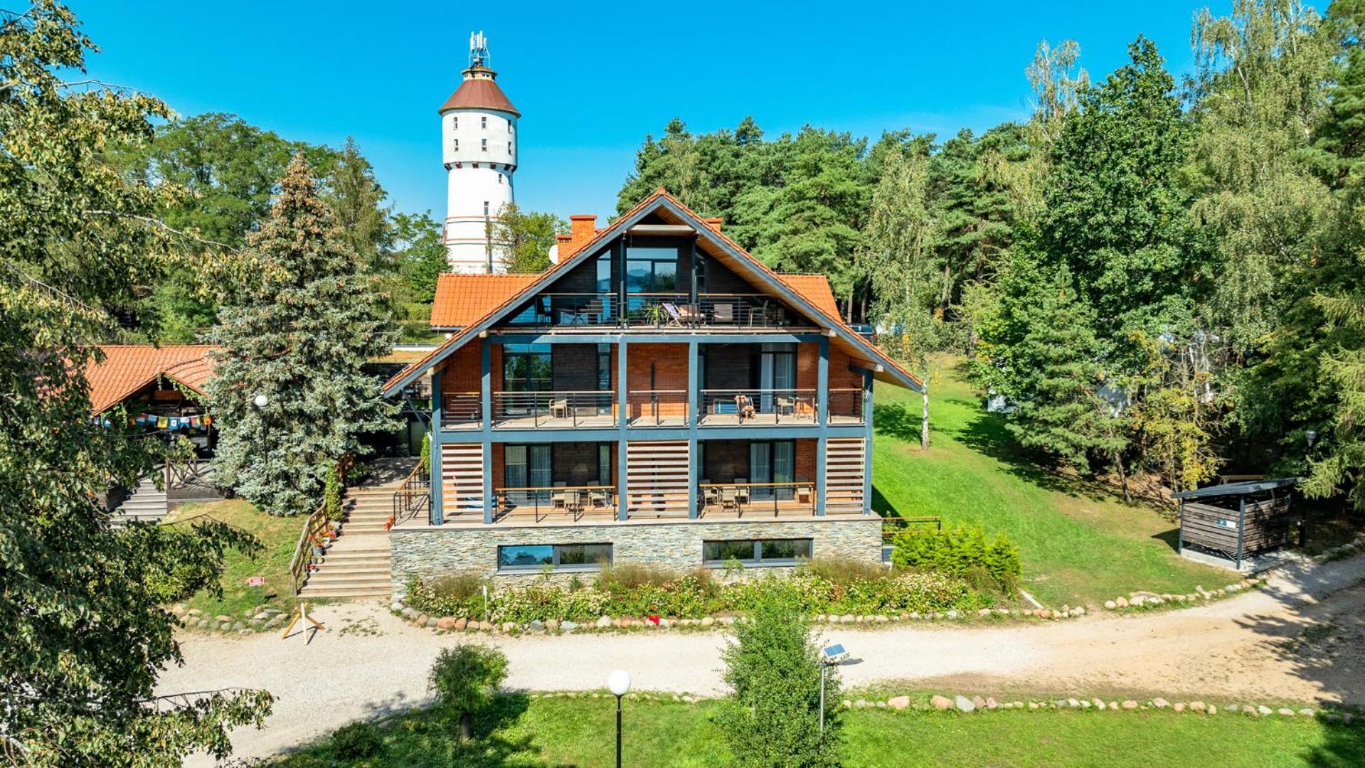 Roza Wiatrow Hotell Węgorzewo Exteriör bild